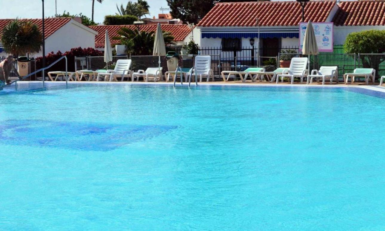 Holiday home Yumbo Rainbow Homes D *